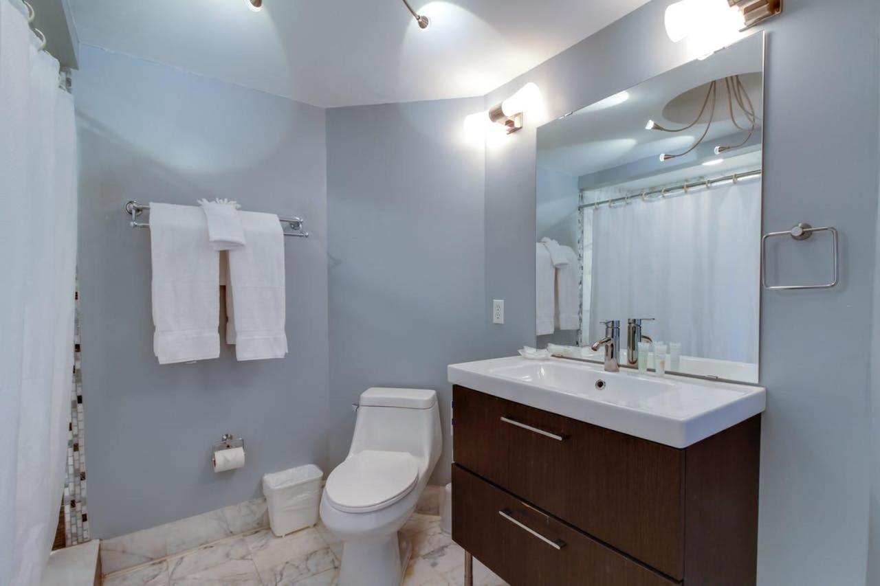 Alexander 1209 Beachfront Condo With 2 Pools , Beach Access, Sauna, Stores マイアミビーチ エクステリア 写真