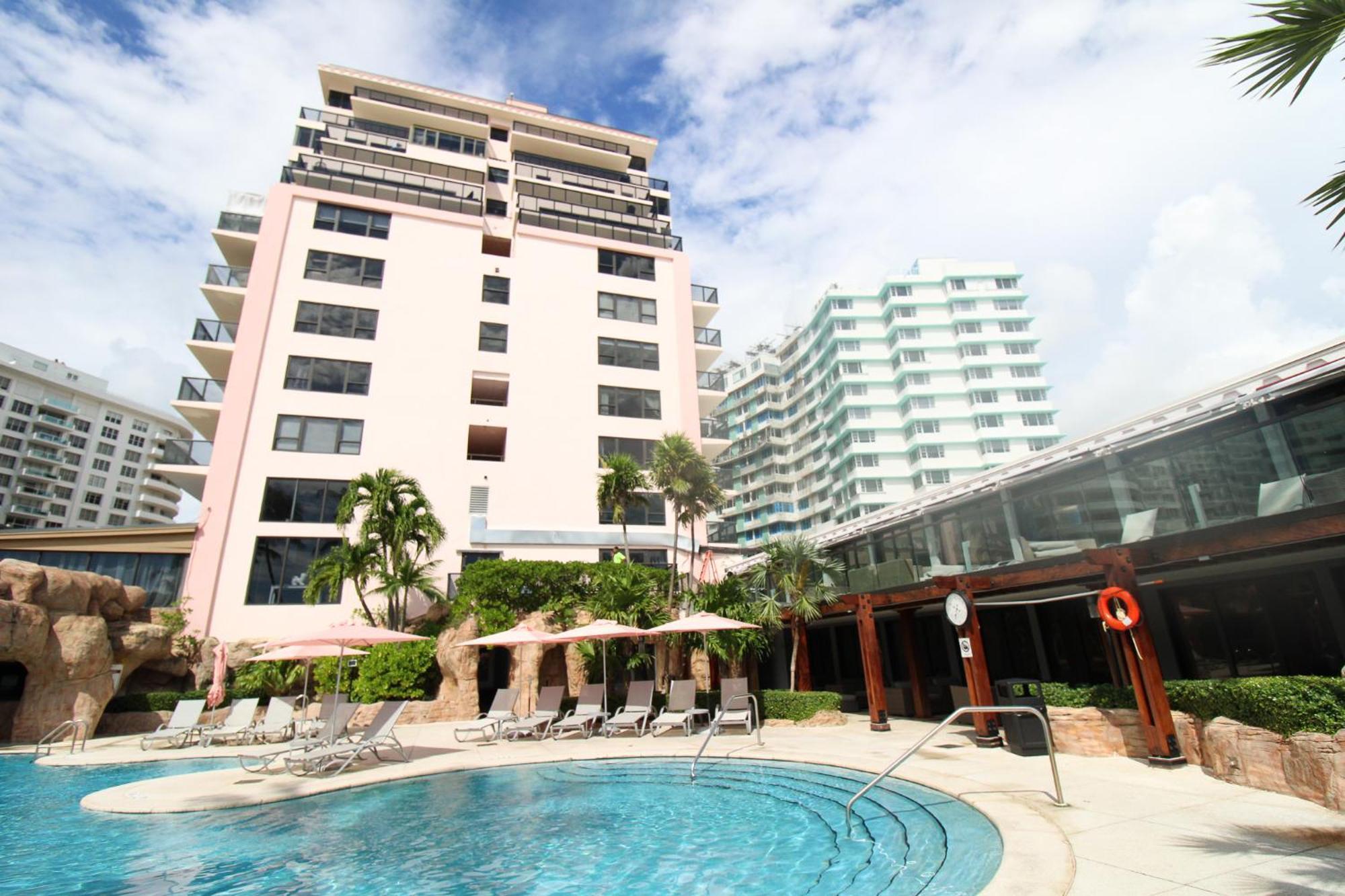 Alexander 1209 Beachfront Condo With 2 Pools , Beach Access, Sauna, Stores マイアミビーチ エクステリア 写真