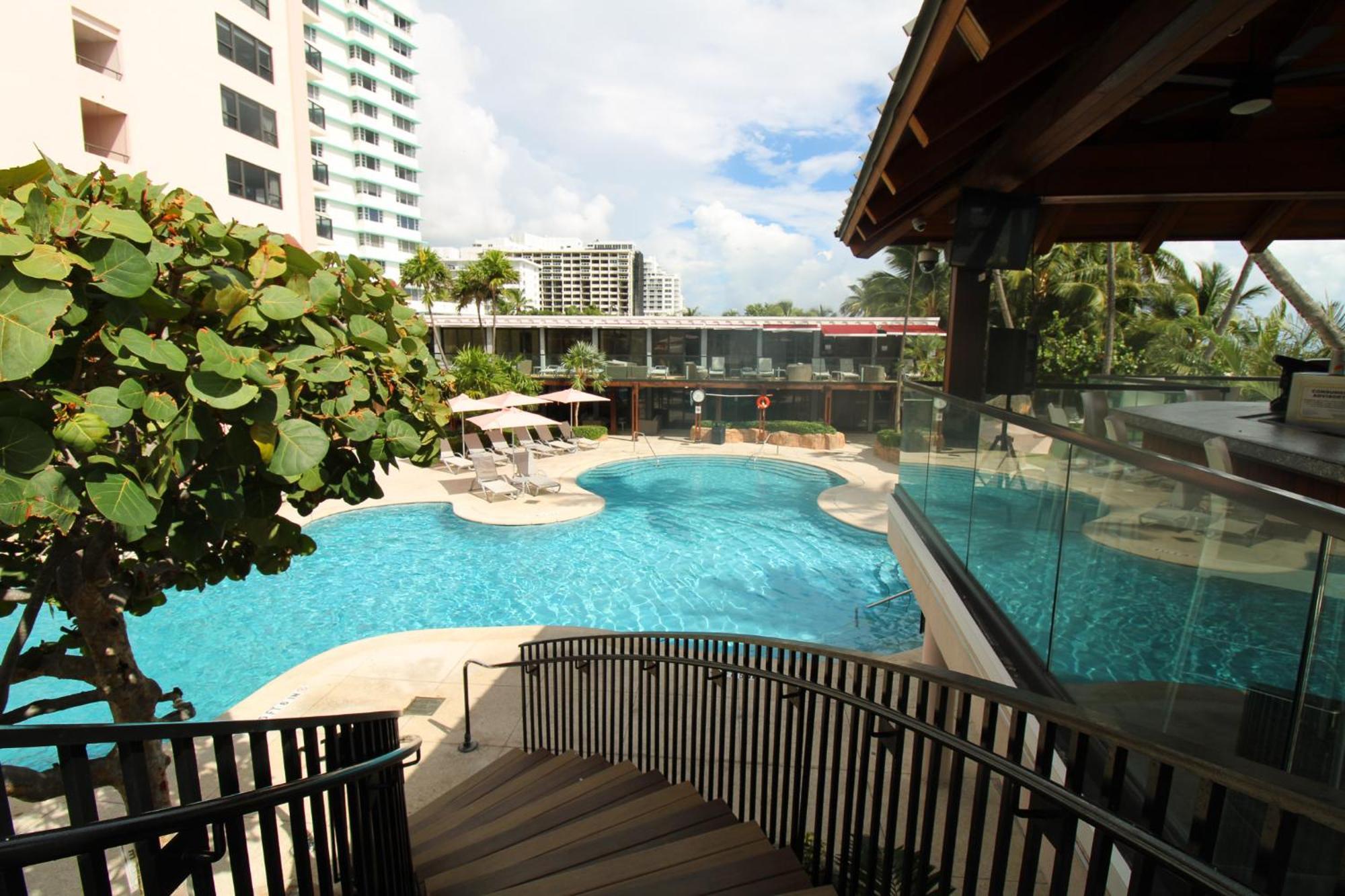 Alexander 1209 Beachfront Condo With 2 Pools , Beach Access, Sauna, Stores マイアミビーチ エクステリア 写真