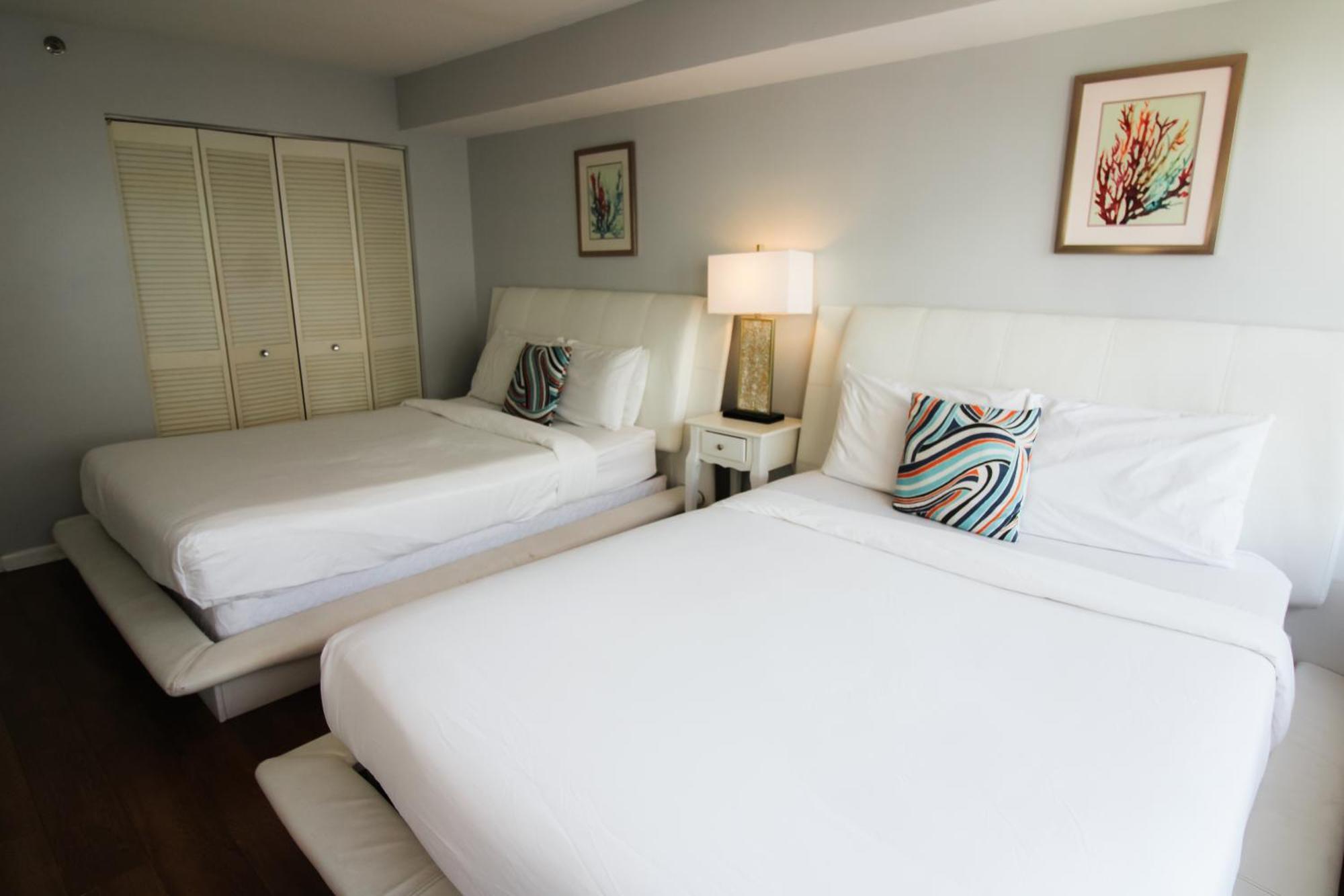 Alexander 1209 Beachfront Condo With 2 Pools , Beach Access, Sauna, Stores マイアミビーチ エクステリア 写真